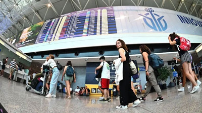 İtalya'da havacılık sektöründe çalışanlar greve gitti