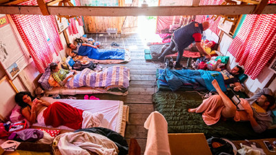 Uzun yatma yarışması günlerdir sürüyor. En tembel vatandaş unvanı için yarışıyorlar