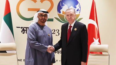 Erdoğan, BAE Devlet Başkanı Al Nahyan ile görüştü