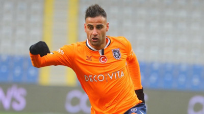 Deniz Türüç'ten Beşiktaş iddialarına yanıt. Televizyon programında açıkladı