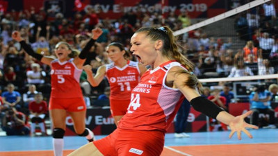 Eda Erdem'den duygusal açıklama: Neredeyse ağlayacaktı