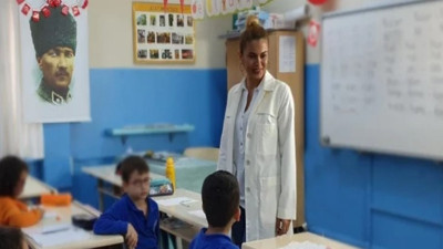 Okullara öğretmenler önlüklü fotoğraf gönderecek yazısı gitti. Milli Eğitim Bakanı Tekin "zorunlu değil" demişti