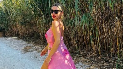 Hadise'nin elbisesinin fiyatı dudak uçuklattı. Duyanların ağzı açık kaldı