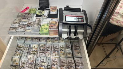 İstanbul'da kalpazan şebekesine baskın: 2 milyon 300 bin dolar'a el konuldu