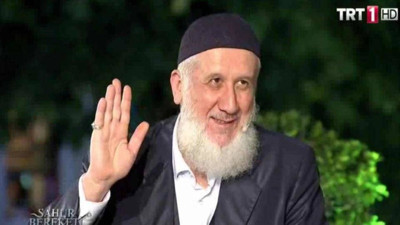 Konuk olarak TRT'ye çıkan Menzilci Bektaşoğlu: Seyyid Saki'nin elini tutan Allah'ın elini tutmuştur