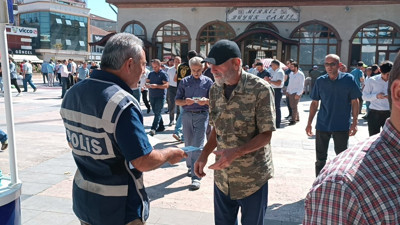 Düzce'de fındık dolandırıcılarına karşı polislerden uyarı yapıldı