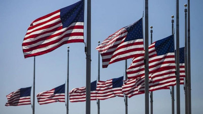 ABD'nin borcu ilk kez 33 trilyon doları aştı