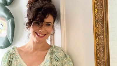 Songül Öden'den karnı burnunda ilk poz. Ünlülerden yorum yağdı