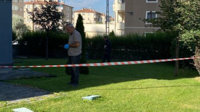 Gökdelenden düşen düşen çocuk öldü