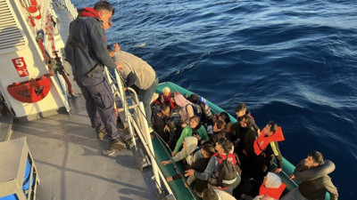 Ayvacık açıklarında 37 kaçak göçmen yakalandı (20 Eylül 2023)