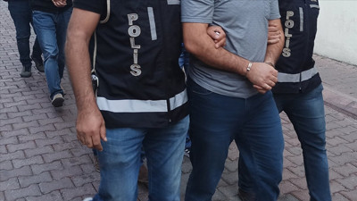 FETÖ'nün gaybubet evine operasyon: 13 gözaltı