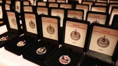 Kızılay’da bu sefer de altın madalya skandalı. Bağışçılara verilen sözü yerine getirmiyorlar