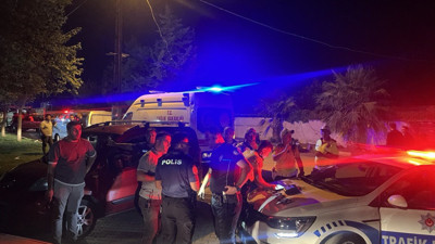 İhbara giden polise sıcak su atıldı 2'si polis 4 kişi yaralandı