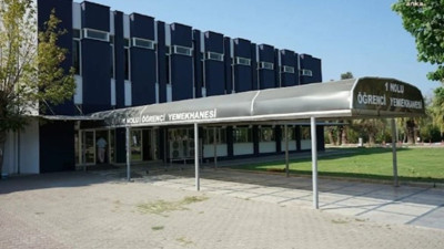 Ege Üniversitesi'nden yemekhane ücretine yüzde 200 zam. "Müşteri değil öğrenciyiz"