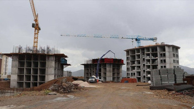 TOKİ’ye müteahhit şoku. Artık çivi bile çakmıyorlar