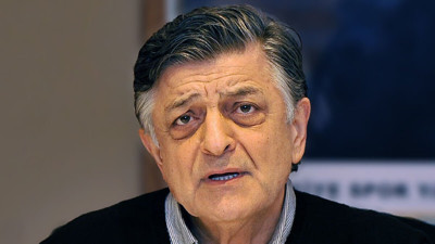 Yılmaz Vural: Utanıyorum içim acıyor