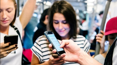 İşte gençlerin vergisiz alabileceği telefonlar