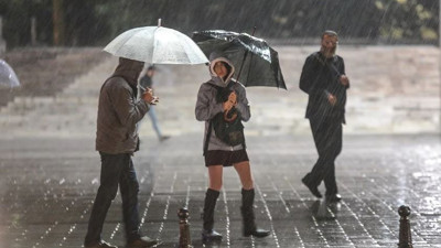 Komşuda kabusu yaşattı hızla Türkiye'ye geliyor. İstanbul'u vuracağı saat belli oldu