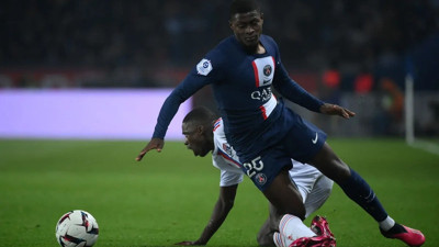 PSG'den Nuno Mendes'e kötü haber