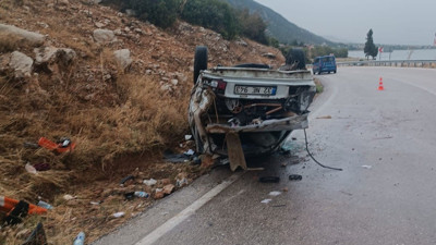 Kontrolden çıkan otomobil takla attı:1 ölü, 5 yaralı