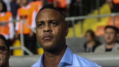 Kluivert: Konuştuğumuz her şeyi yaptılar
