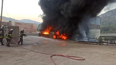 Asfalt şantiyesinde korkutan yangın