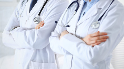 İki genç doktor intihar etti