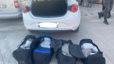 Şanlıurfa'da 34 kilo skunk maddesi ele geçirildi