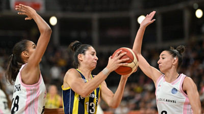 Fenerbahçe Şampiyon. Süper Kupa'da Asvel'i yendi