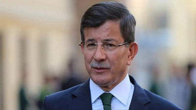 Davutoğlu, Erdoğan'a geçmişi hatırlattı. O ismin AKP'nin İstanbul adayı olup olmayacağını sordu
