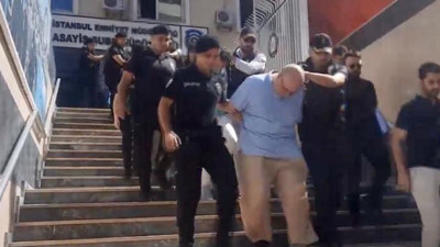 Sağlık Bakanlığı’nın FETÖ’cü doktora soruşturma izni vermediği ortaya çıktı