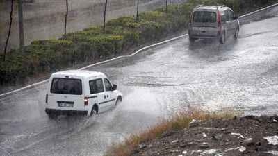 Meteoroloji Eskişehir ve Kütahya saat verip uyardı: Yer gök yarılacak