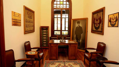 Atatürk Cumhuriyet’in ilanını 27 gün önce dünyaya duyurdu. Avusturya gazetesi muhabirine açıkladı