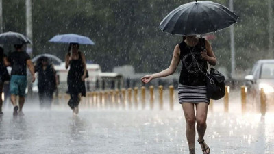 Sağanak yağış Avrupa Yakası’nı vuruyor