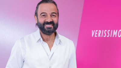 Kerem Alışık İtalyanları şok etti! İtalya'da bir programa konuk oldu