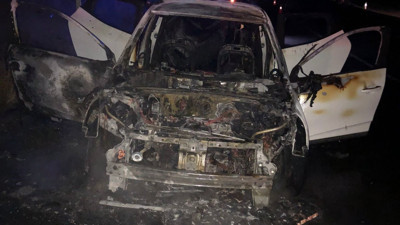 Seyir halindeki otomobil alevlere teslim oldu (03 Ekim 2023)