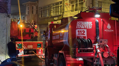 Fatih’te kaçak define aranan bina yakıldı: 1 kişi gözaltına alındı