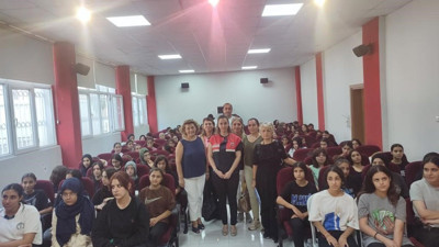 Jandarma'dan öğrencilere siber suç eğitimi