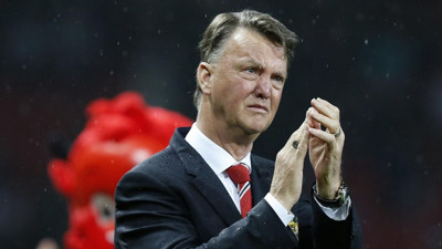 Louis van Gaal 19 yıl sonra eski takımına geri döndü