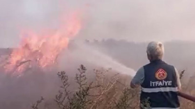 Köylünün yaktığı anız 500 dönüm tarım arazisini yaktı