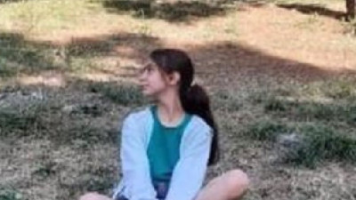 Servis minibüsünün çarptığı kız öğrenci hayatını kaybetti