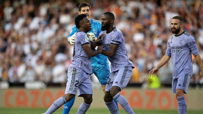 Vinicius Junior ırkçılık davası için ifade verdi