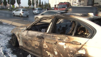 E-5’te araç yangını: Alev topuna dönen araba kullanılamaz hale geldi