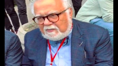 Celal Şengör, Atatürk'ten bahsederken gözyaşlarına hakim olamadı...