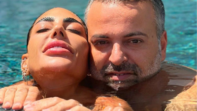 Süreyya Yalçın havuzda aşka geldi