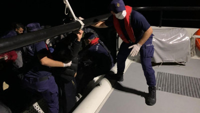 Yunanistan’ın geri ittiği 110 göçmen Türk sahil güvenliği tarafından kurtarıldı