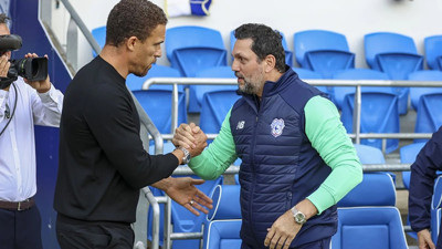 Erol Bulut Valerien Ismael ile karşı karşıya geldi