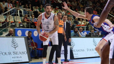 Anadolu Efes Bodrum'da hata yapmadı. Ligde ikide iki yaptı