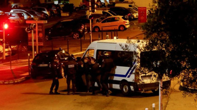 Fransa'nın Korsika Adası'nda çok sayıda patlama meydana geldi