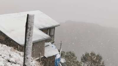 Meteoroloji uyarmıştı yüksek kesimler beyaza büründü. Yetkililer yayladakilere ‘dönün’ dedi